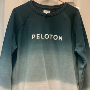 NWOT Peloton sweatshirt size XL